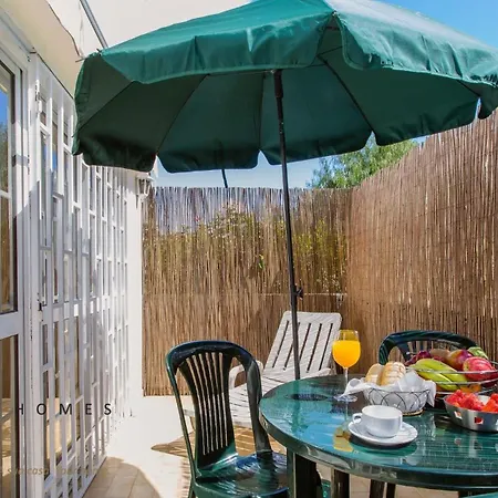 Διαμέρισμα Greice Homes 1 Bedroom Centre Of